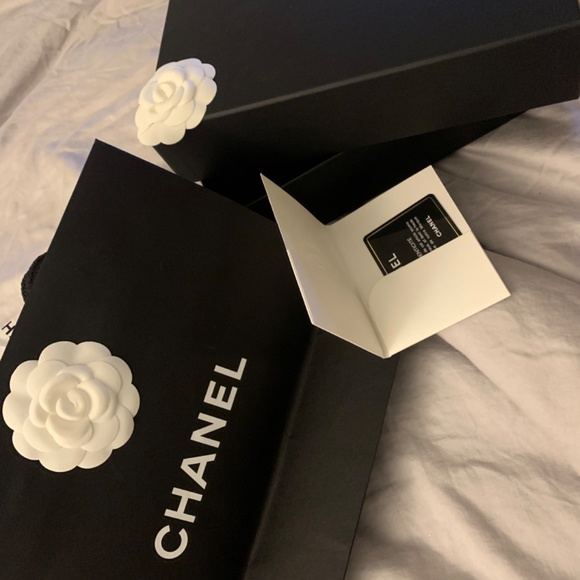 CHANEL Caviar Quilted Wallet On Chain WOC Black - Picture 3 of 13